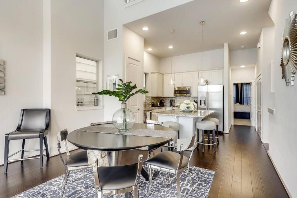 Gorgeous 4 Bed Home On St Mary'S - Minutes To Riverwalk/Pearl San Antonio Ngoại thất bức ảnh